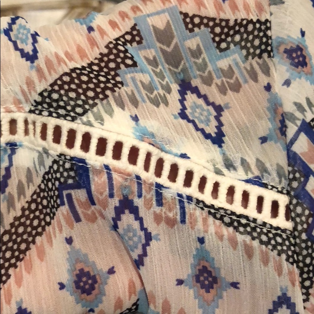 Blouse - Picture 3 of 3